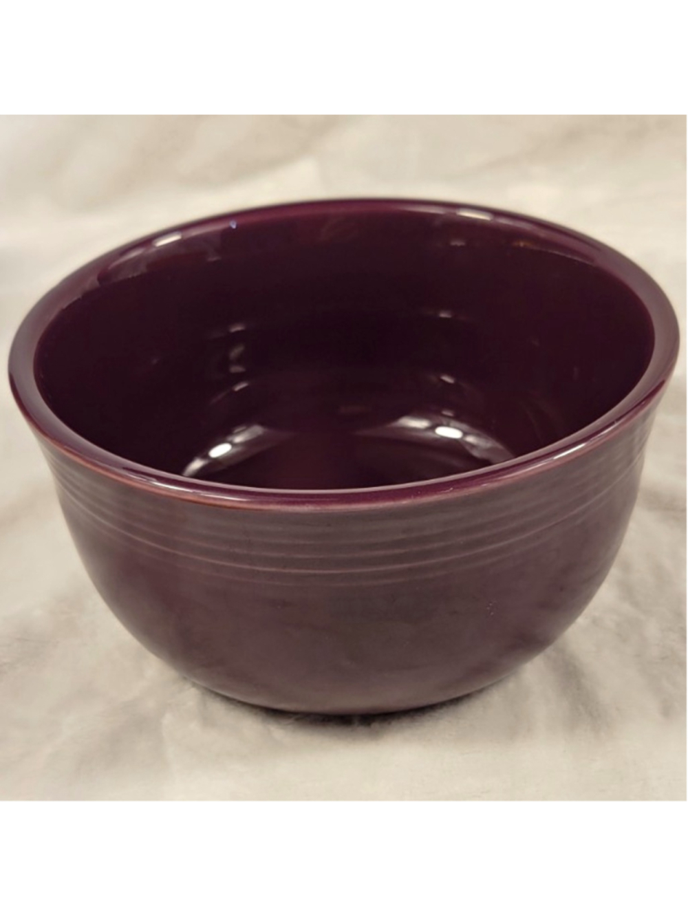 Fiesta Ware heather Gusto Bowl 28 oz Retired purplr Homer Laughlin USA